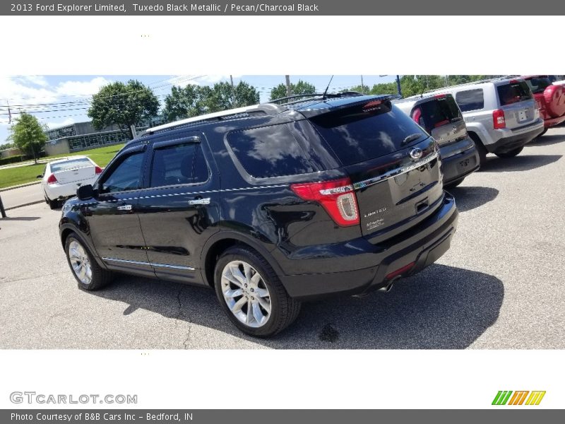 Tuxedo Black Metallic / Pecan/Charcoal Black 2013 Ford Explorer Limited