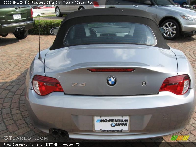 Silver Grey Metallic / Dream Red 2006 BMW Z4 3.0i Roadster