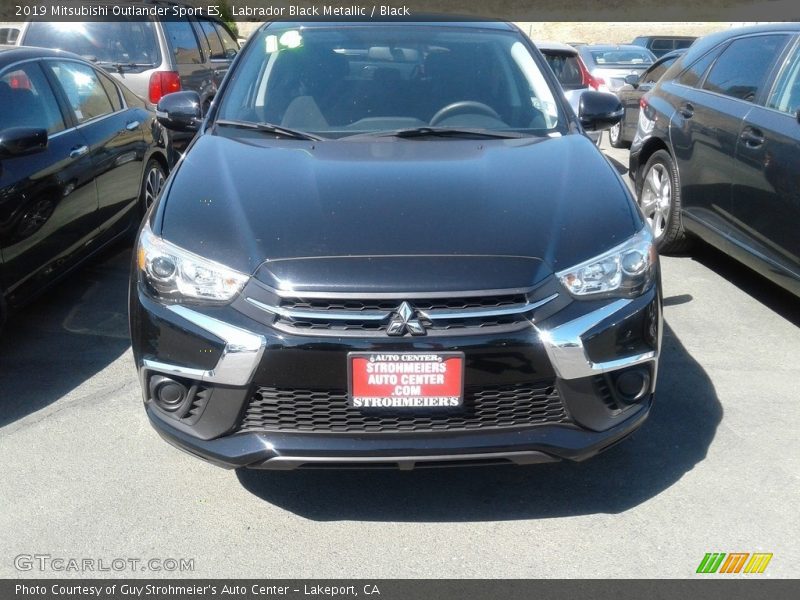 Labrador Black Metallic / Black 2019 Mitsubishi Outlander Sport ES