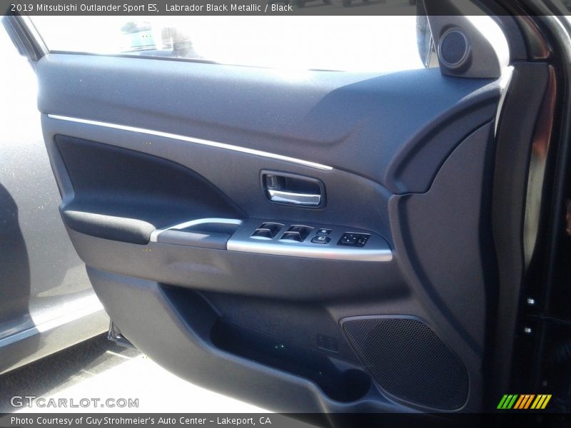 Door Panel of 2019 Outlander Sport ES