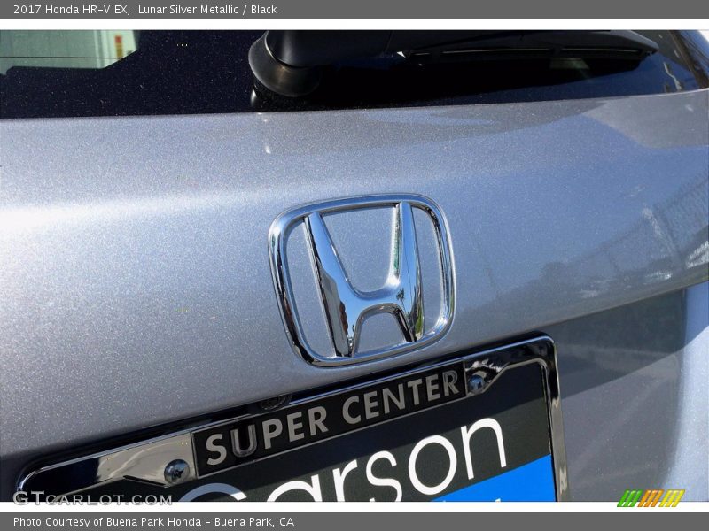 Lunar Silver Metallic / Black 2017 Honda HR-V EX