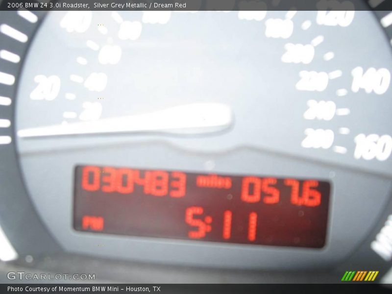 Silver Grey Metallic / Dream Red 2006 BMW Z4 3.0i Roadster