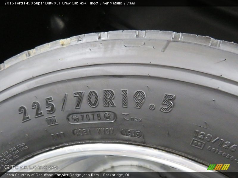 Ingot Silver Metallic / Steel 2016 Ford F450 Super Duty XLT Crew Cab 4x4