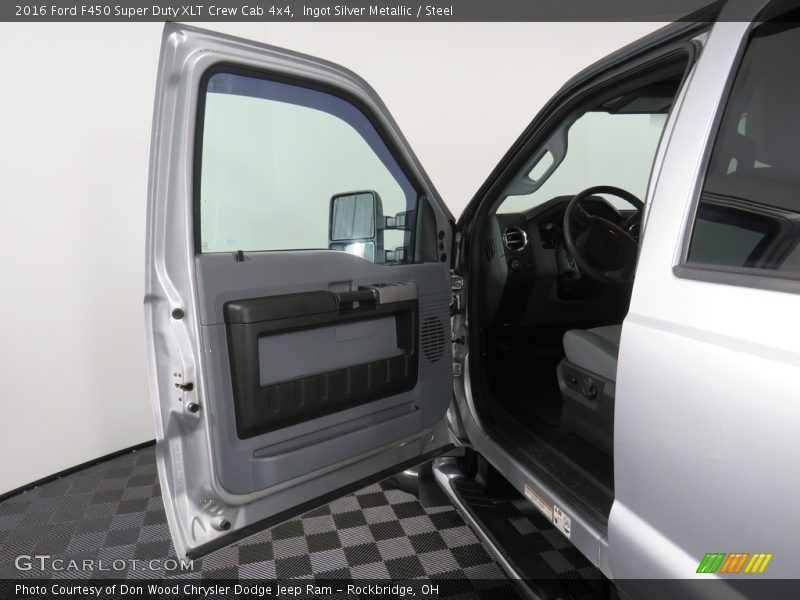 Ingot Silver Metallic / Steel 2016 Ford F450 Super Duty XLT Crew Cab 4x4