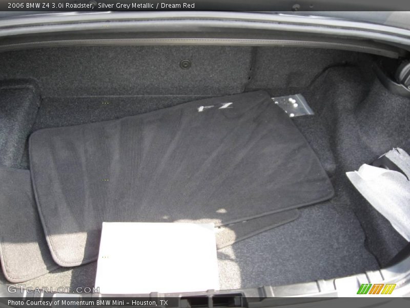 Silver Grey Metallic / Dream Red 2006 BMW Z4 3.0i Roadster