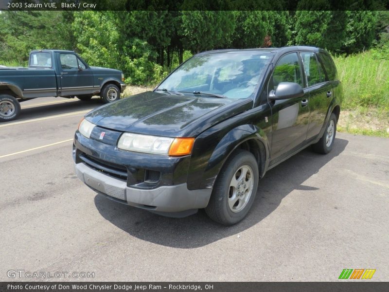 Black / Gray 2003 Saturn VUE