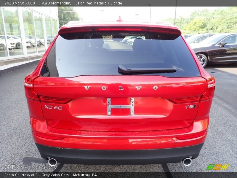 Fusion Red Metallic / Blonde 2020 Volvo XC60 T5 AWD Momentum