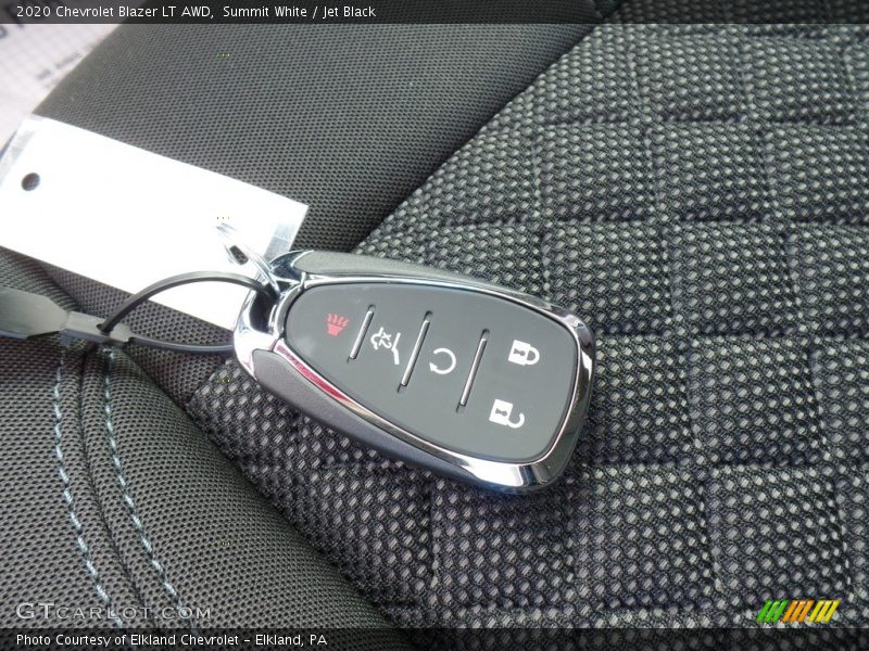 Summit White / Jet Black 2020 Chevrolet Blazer LT AWD