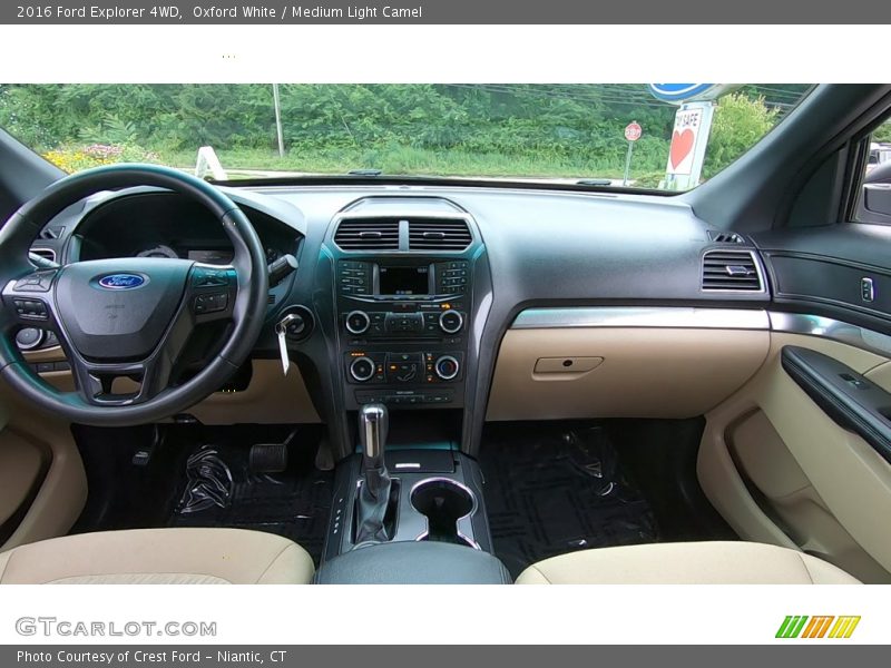 Oxford White / Medium Light Camel 2016 Ford Explorer 4WD