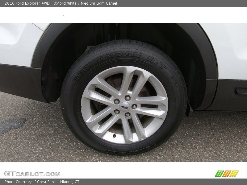 Oxford White / Medium Light Camel 2016 Ford Explorer 4WD