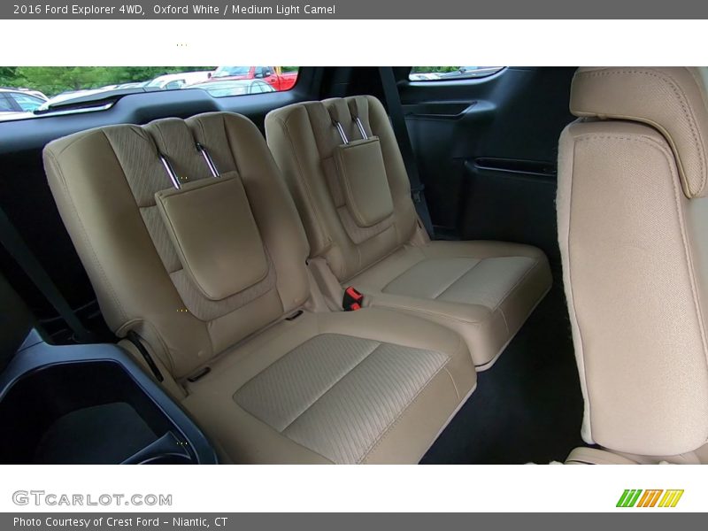 Oxford White / Medium Light Camel 2016 Ford Explorer 4WD