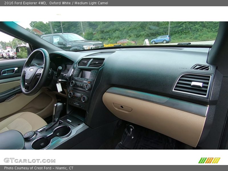 Oxford White / Medium Light Camel 2016 Ford Explorer 4WD