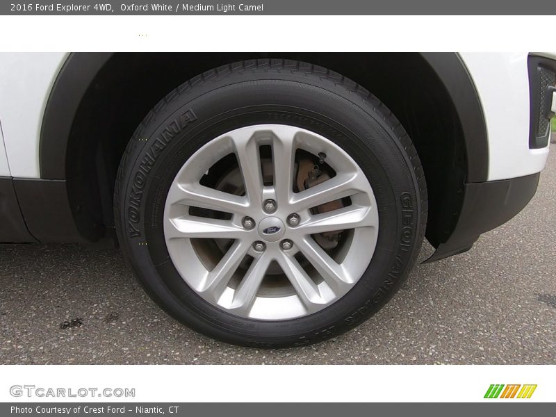 Oxford White / Medium Light Camel 2016 Ford Explorer 4WD
