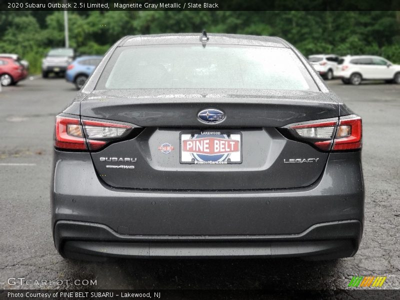 Magnetite Gray Metallic / Slate Black 2020 Subaru Outback 2.5i Limited