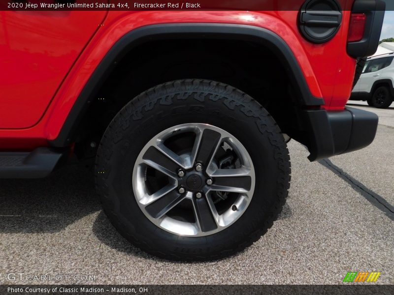 Firecracker Red / Black 2020 Jeep Wrangler Unlimited Sahara 4x4