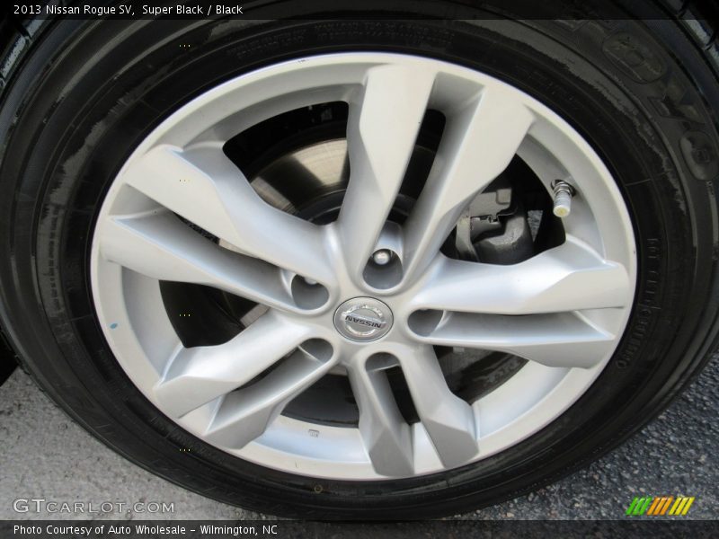Super Black / Black 2013 Nissan Rogue SV