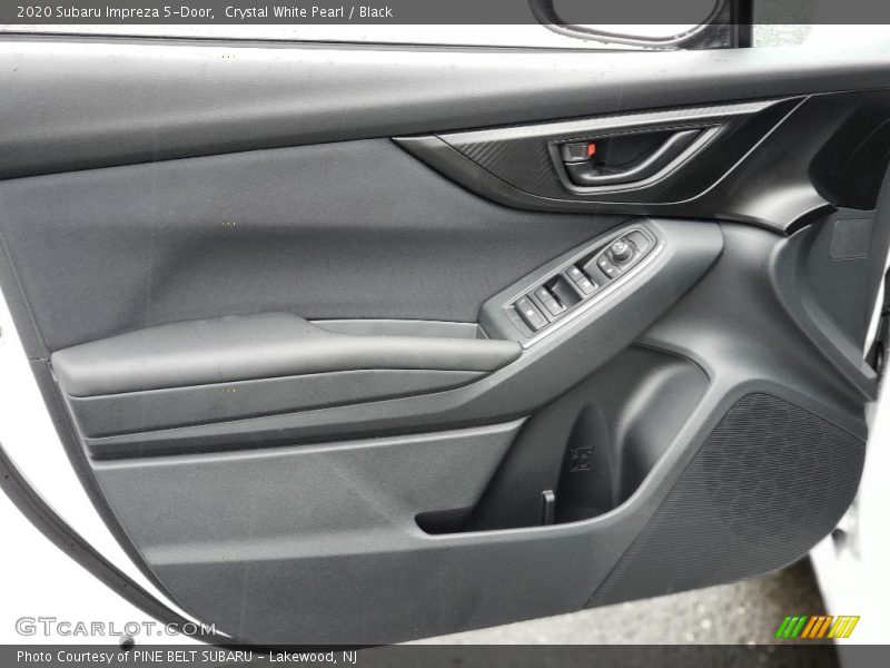 Crystal White Pearl / Black 2020 Subaru Impreza 5-Door