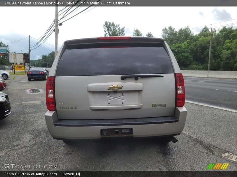 Silver Birch Metallic / Light Cashmere 2009 Chevrolet Tahoe Hybrid 4x4