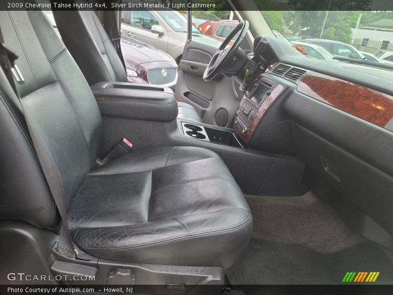 Silver Birch Metallic / Light Cashmere 2009 Chevrolet Tahoe Hybrid 4x4