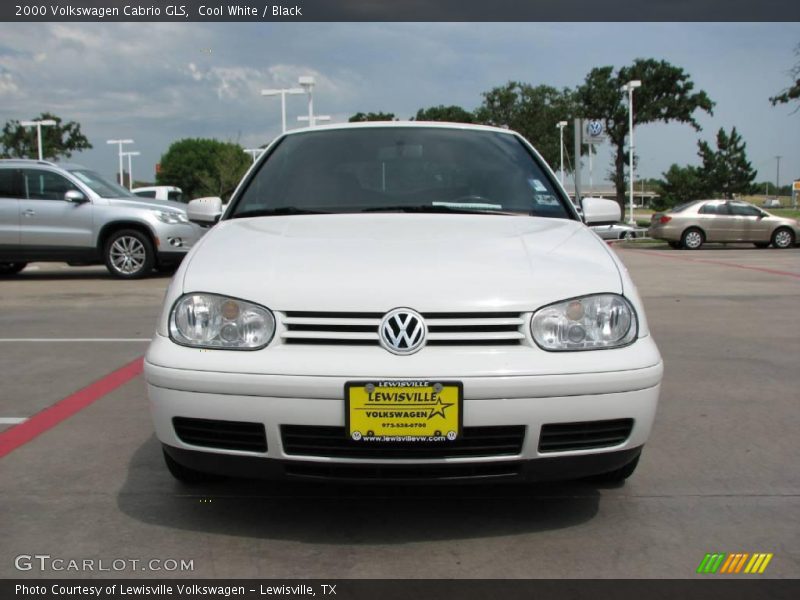 Cool White / Black 2000 Volkswagen Cabrio GLS
