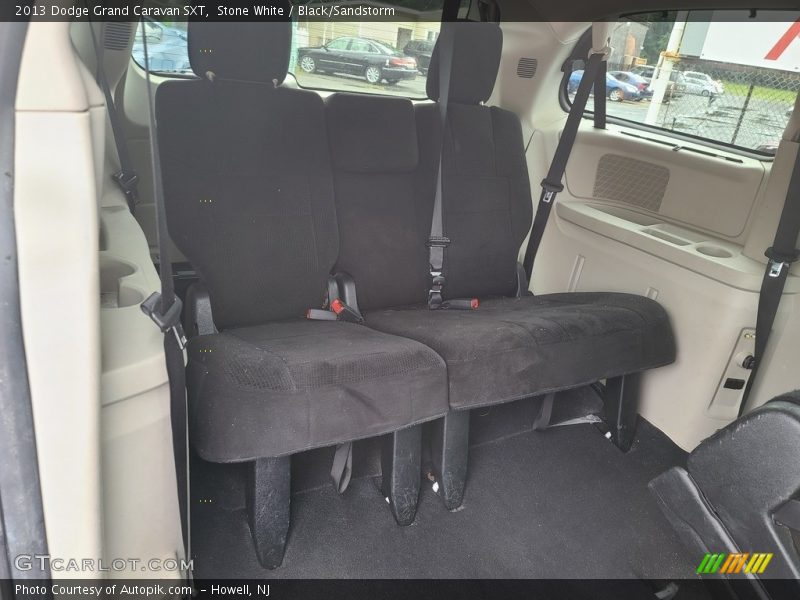 Stone White / Black/Sandstorm 2013 Dodge Grand Caravan SXT