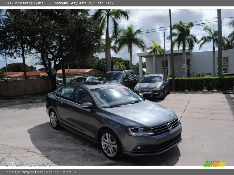 Platinum Gray Metallic / Titan Black 2017 Volkswagen Jetta SEL