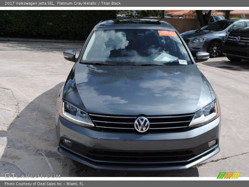 Platinum Gray Metallic / Titan Black 2017 Volkswagen Jetta SEL