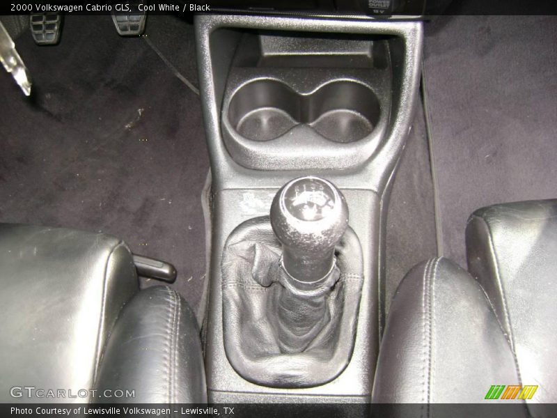 Cool White / Black 2000 Volkswagen Cabrio GLS