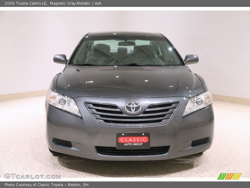 Magnetic Gray Metallic / Ash 2009 Toyota Camry LE
