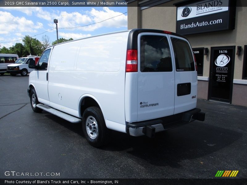 Summit White / Medium Pewter 2019 GMC Savana Van 2500 Cargo
