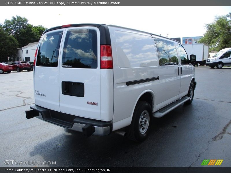 Summit White / Medium Pewter 2019 GMC Savana Van 2500 Cargo