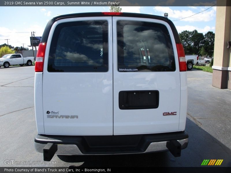 Summit White / Medium Pewter 2019 GMC Savana Van 2500 Cargo