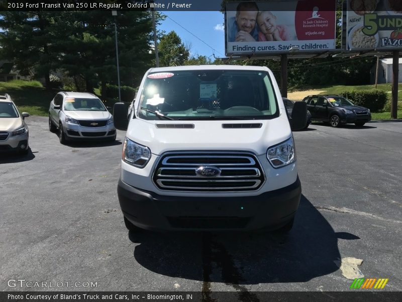 Oxford White / Pewter 2019 Ford Transit Van 250 LR Regular