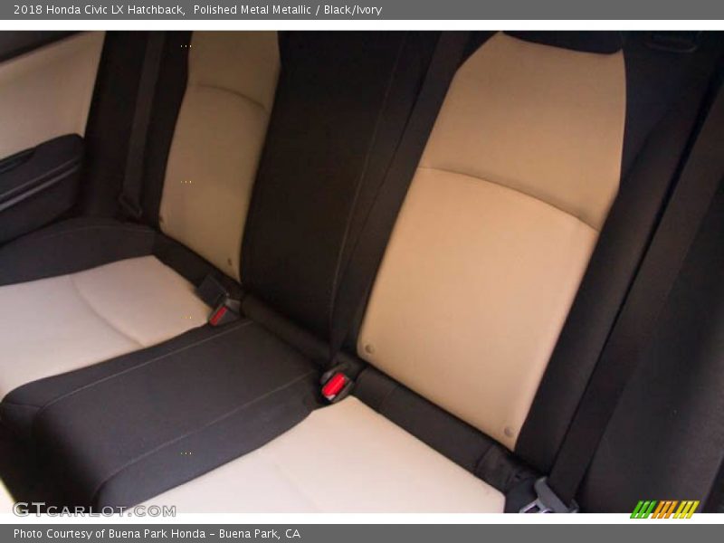Polished Metal Metallic / Black/Ivory 2018 Honda Civic LX Hatchback