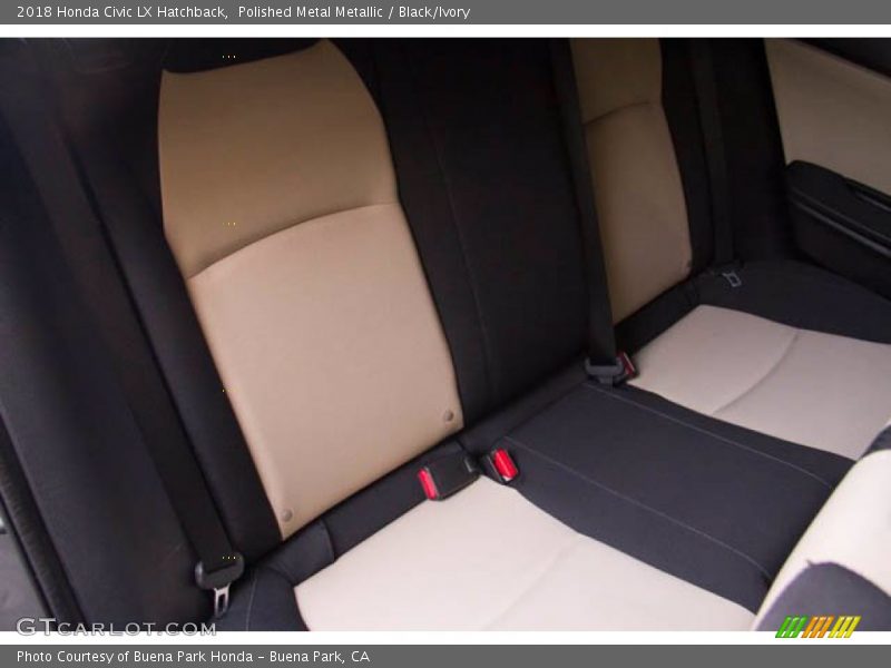 Polished Metal Metallic / Black/Ivory 2018 Honda Civic LX Hatchback