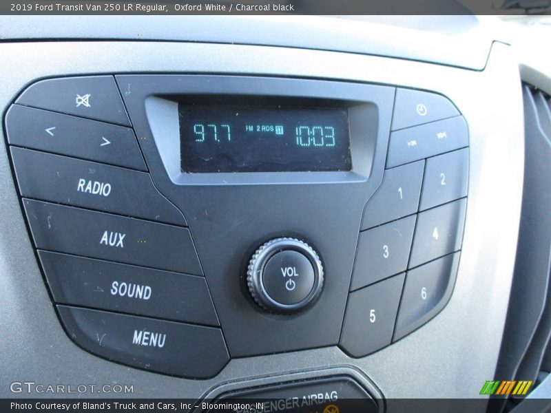 Oxford White / Charcoal black 2019 Ford Transit Van 250 LR Regular