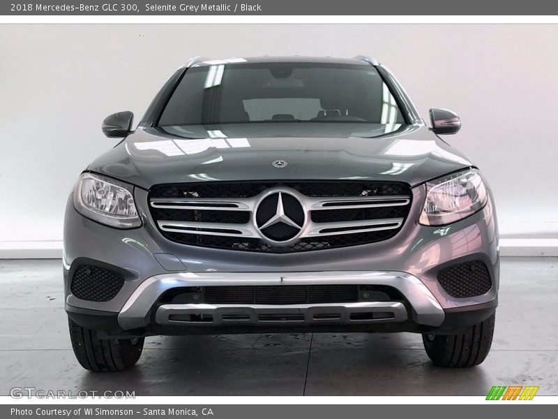 Selenite Grey Metallic / Black 2018 Mercedes-Benz GLC 300
