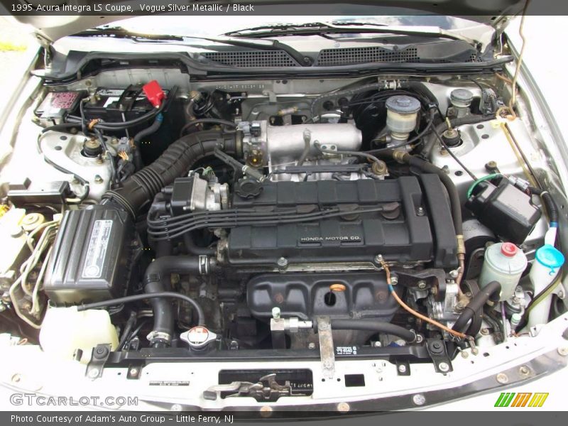 Vogue Silver Metallic / Black 1995 Acura Integra LS Coupe