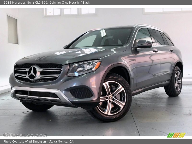 Selenite Grey Metallic / Black 2018 Mercedes-Benz GLC 300