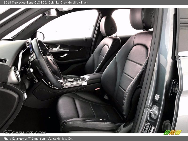 Selenite Grey Metallic / Black 2018 Mercedes-Benz GLC 300