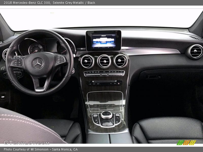 Selenite Grey Metallic / Black 2018 Mercedes-Benz GLC 300