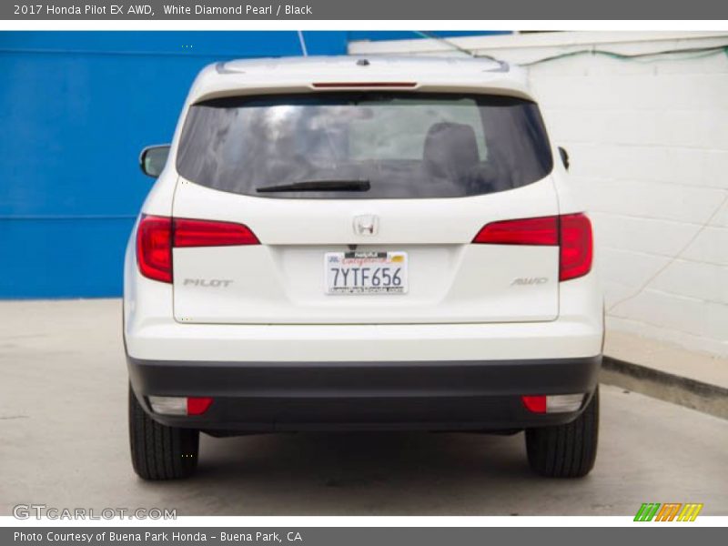 White Diamond Pearl / Black 2017 Honda Pilot EX AWD
