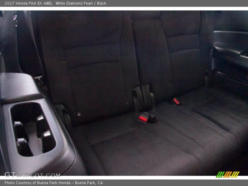 White Diamond Pearl / Black 2017 Honda Pilot EX AWD