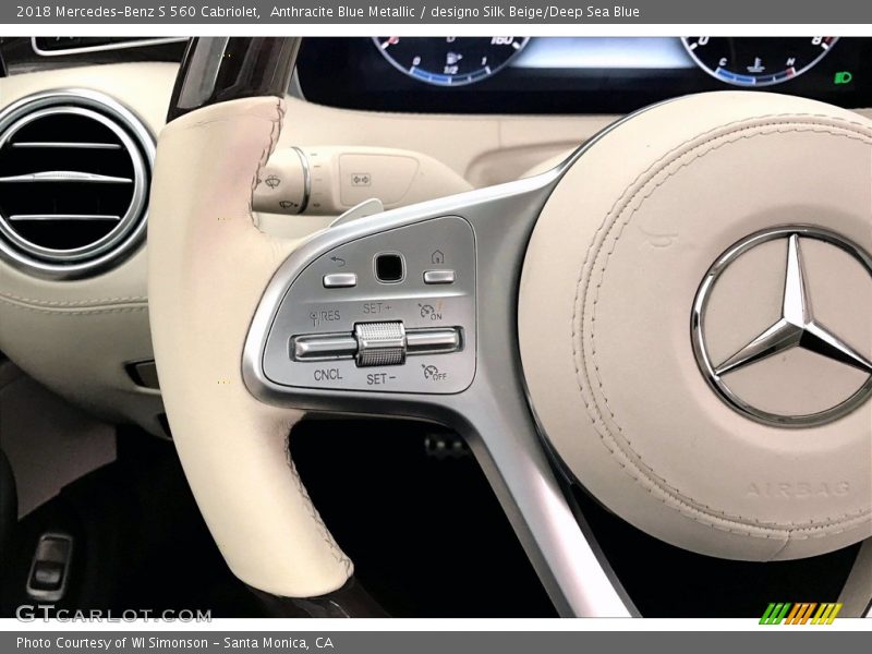  2018 S 560 Cabriolet Steering Wheel