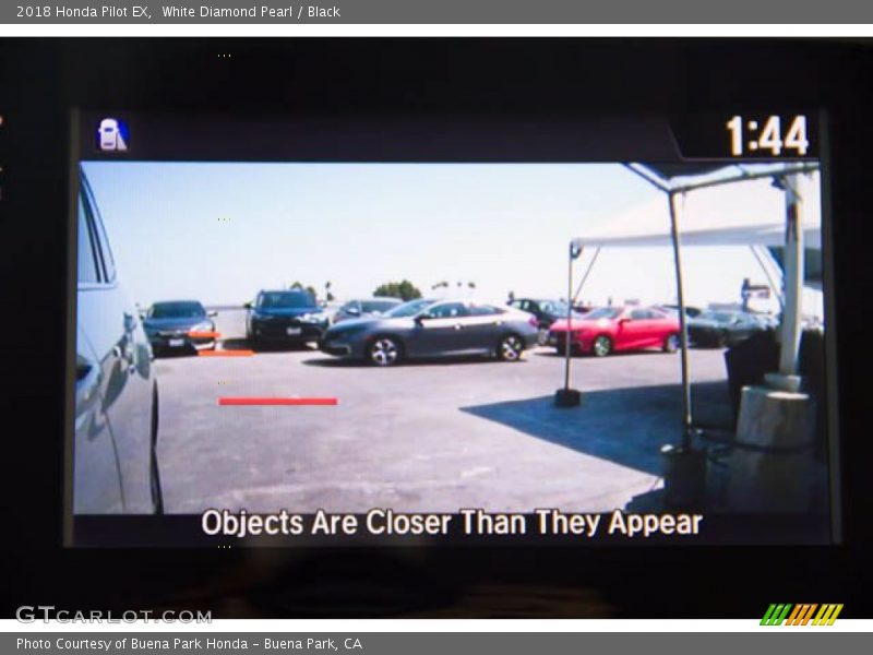 White Diamond Pearl / Black 2018 Honda Pilot EX