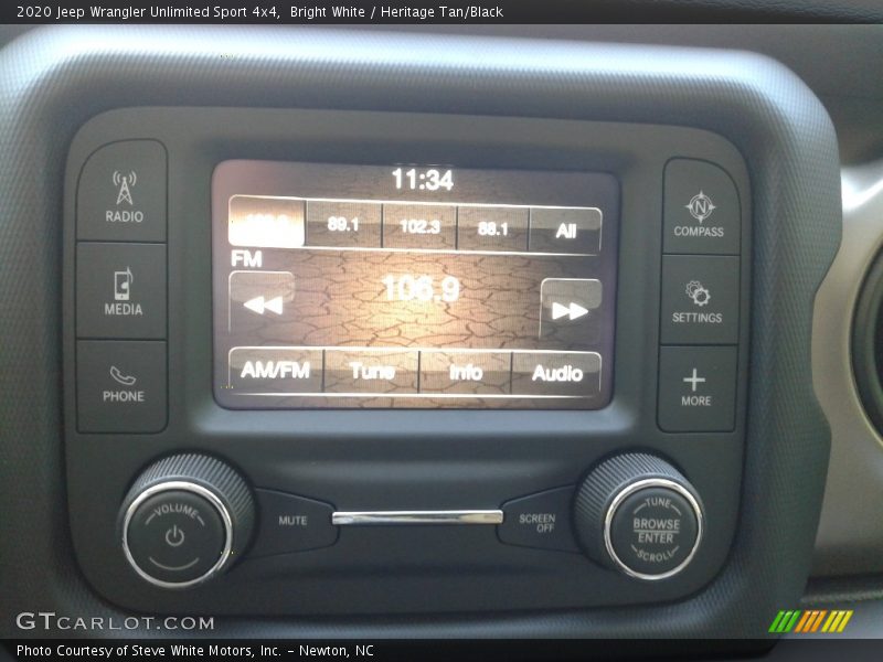 Controls of 2020 Wrangler Unlimited Sport 4x4