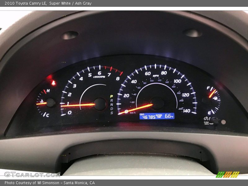 Super White / Ash Gray 2010 Toyota Camry LE