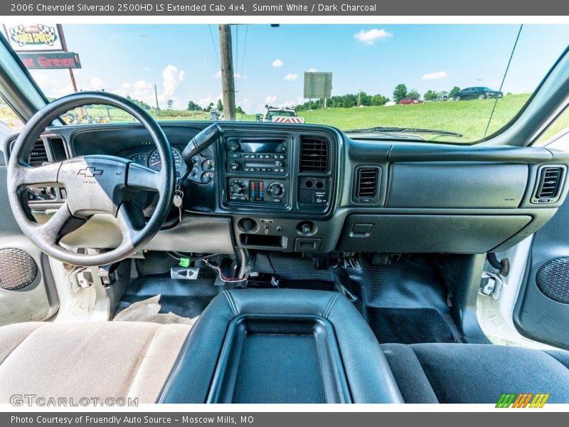 Summit White / Dark Charcoal 2006 Chevrolet Silverado 2500HD LS Extended Cab 4x4