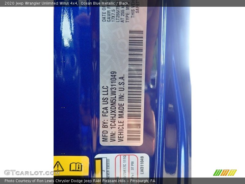 Ocean Blue Metallic / Black 2020 Jeep Wrangler Unlimited Willys 4x4