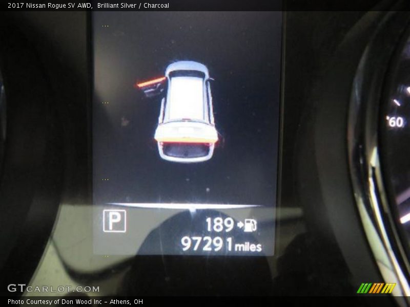 Brilliant Silver / Charcoal 2017 Nissan Rogue SV AWD